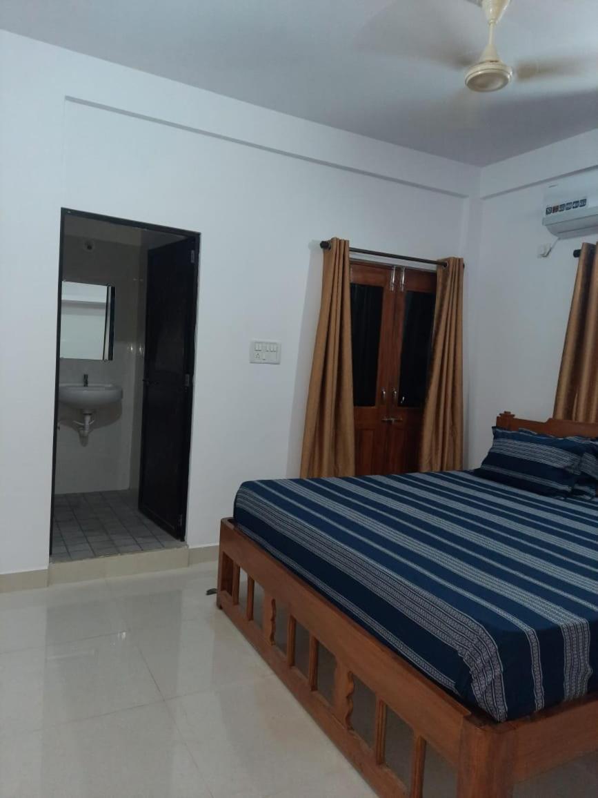 Esha Apartment Calangute Rom bilde