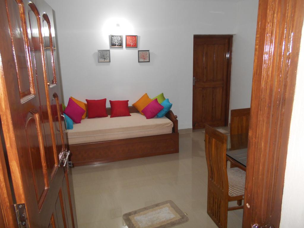 Esha Apartment Calangute Rom bilde